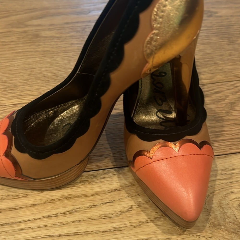 Outrageously cool heels by Lanvin size 37.5 - Picture 7 of 10